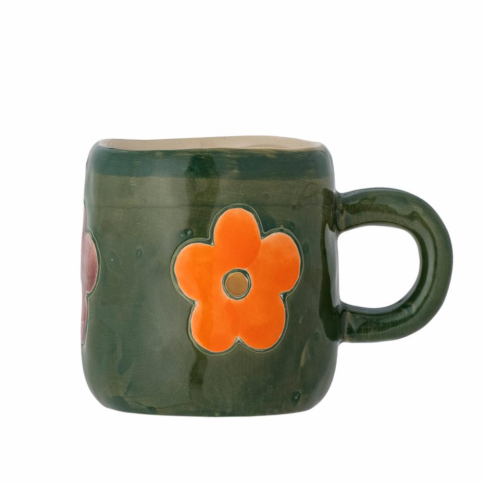 The Addy Cup is a lovely dark green cup with a beautiful uneven shape and large colorful flowers in a rich orange colour.
D5,5xH6,5 cm
