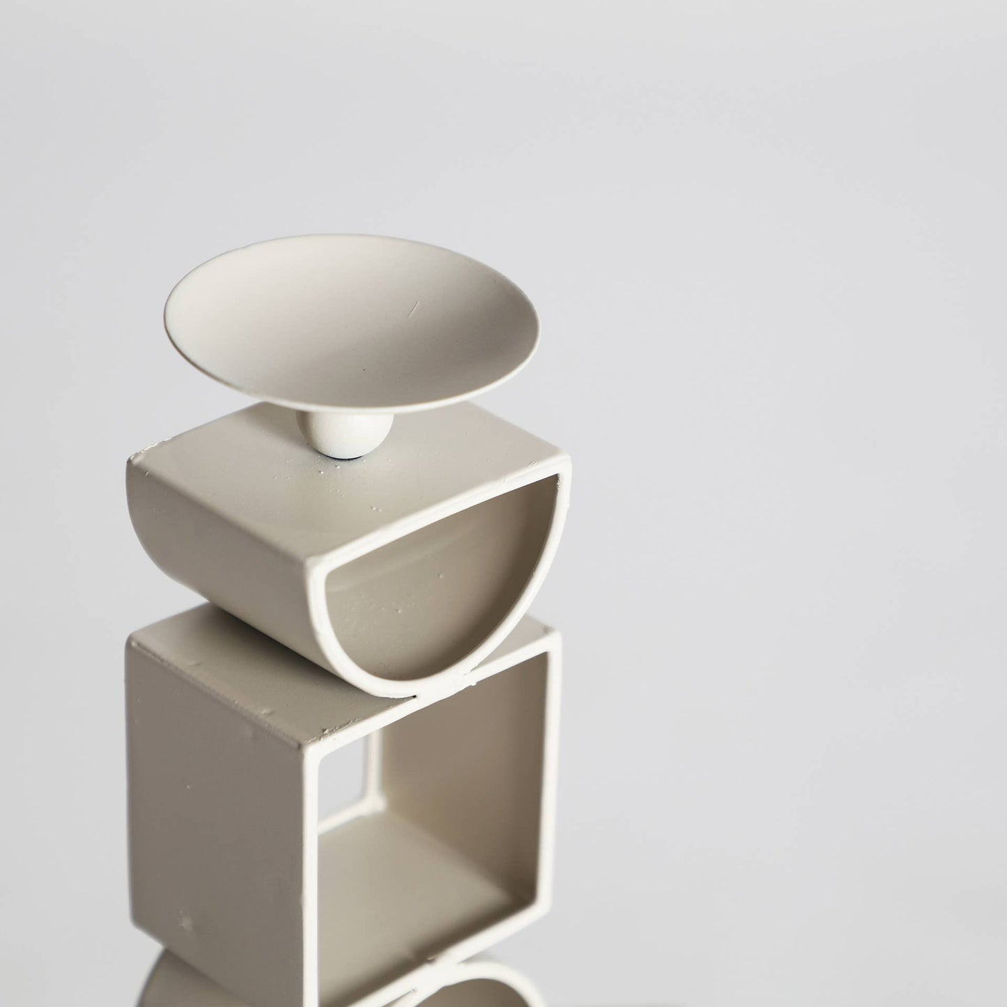 Off-white iron candle holder small - Greyle