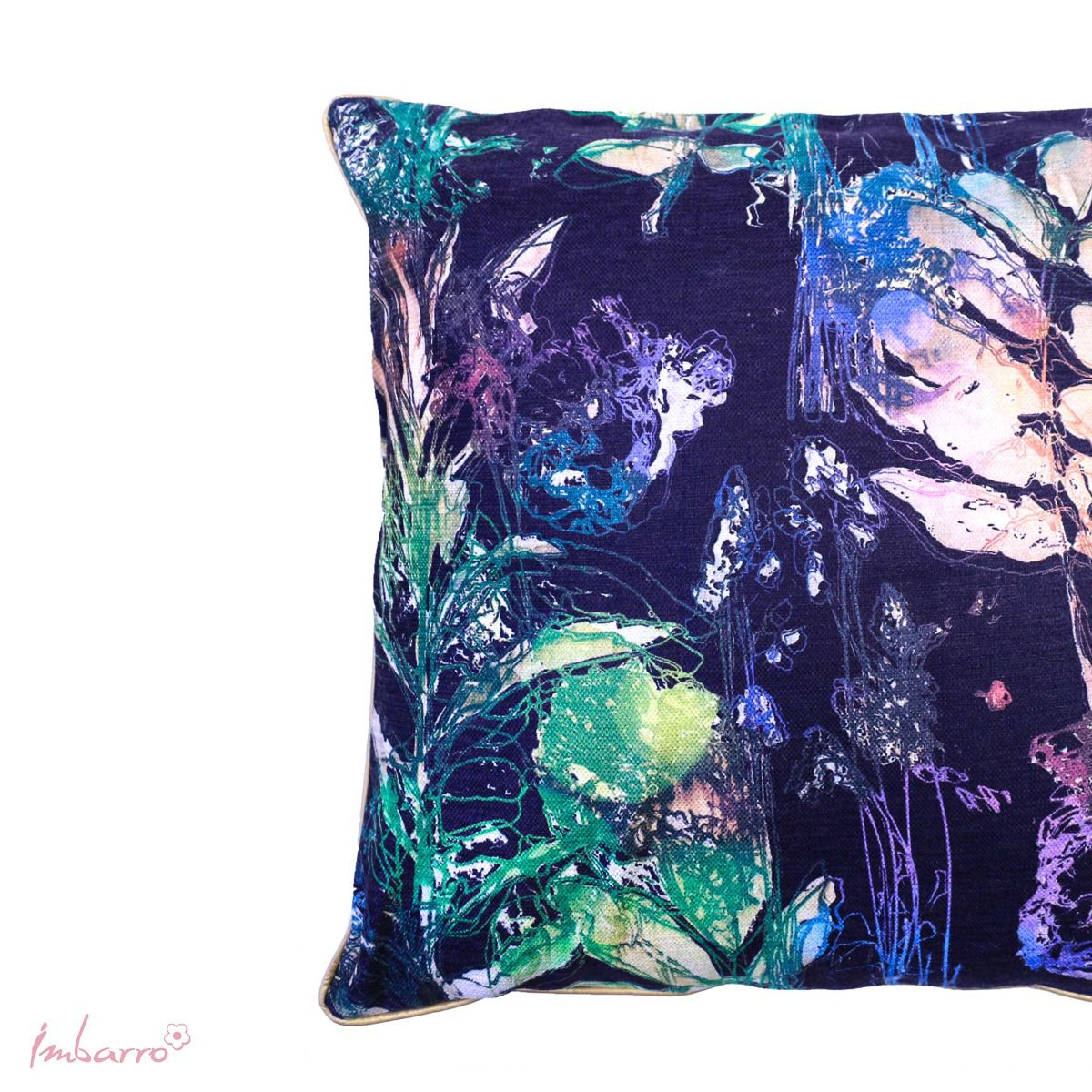 Cushion Yvi