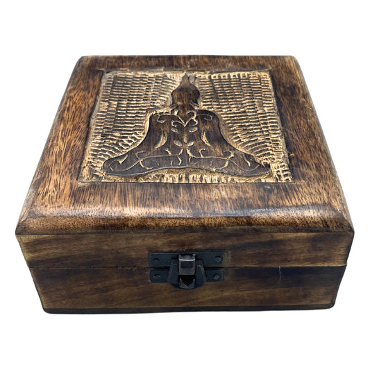  13x13x6cm wooden keepsake box featuring engraving of seated buddha