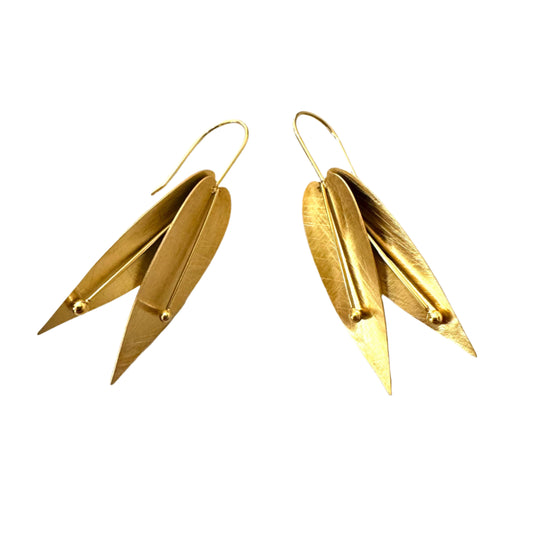 floral themed drop gold coloured earring