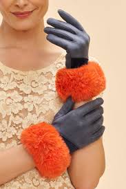 Two Tone Faux Fur Glove Denim - Bettina - Powder