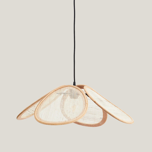 A petal design pendant light, a feminine shape with bamboo and rattan. 