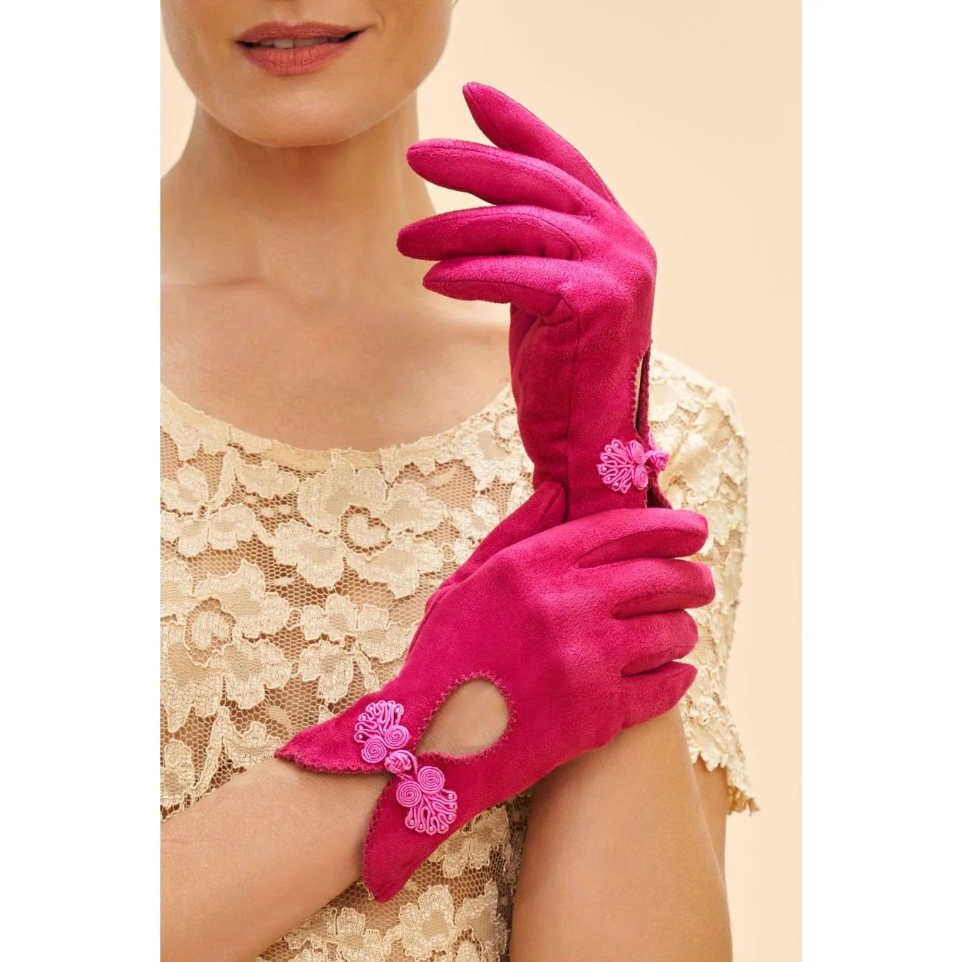 Gloves Faux Suede in Fuchsia - Powder