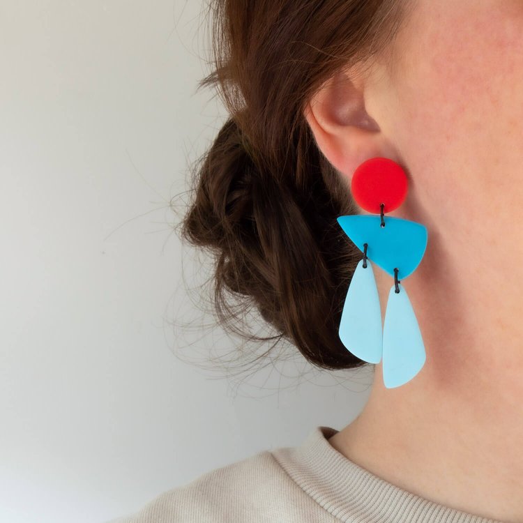 Taki red/robins egg earrings