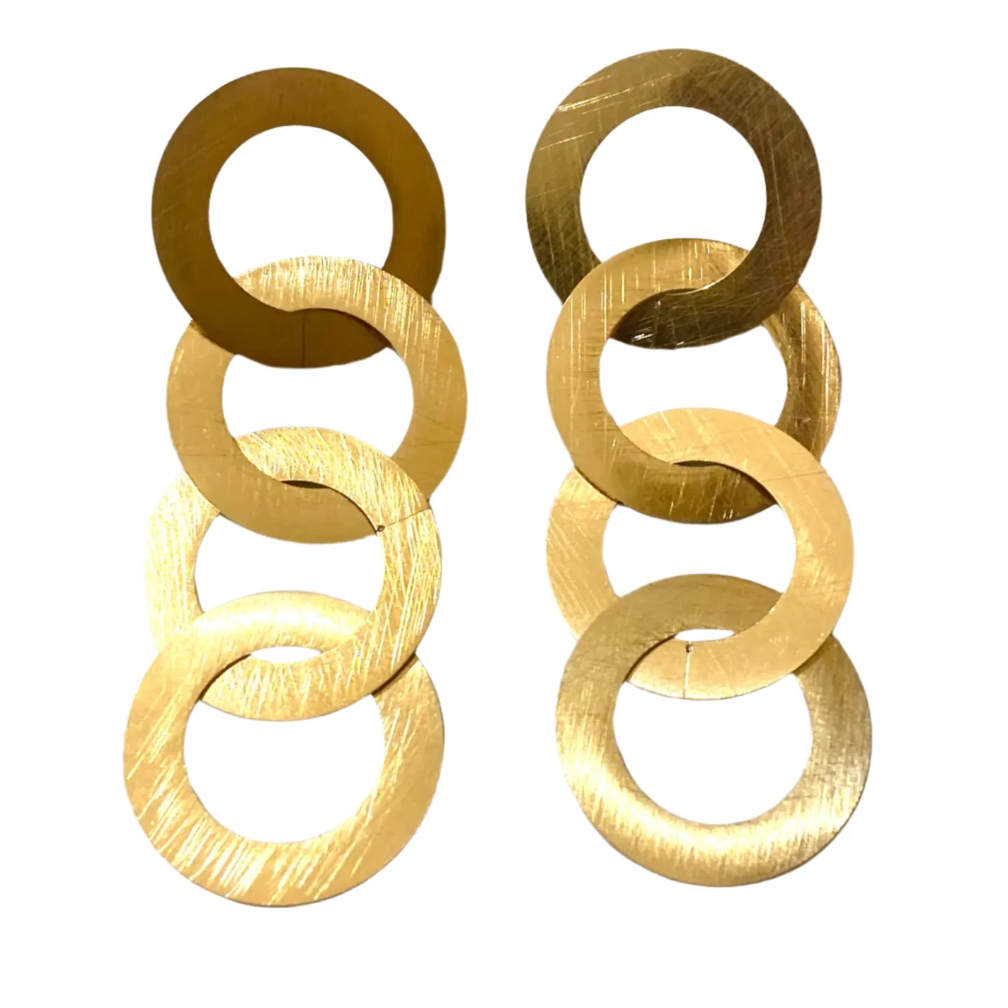 four interconnected gold plated circles